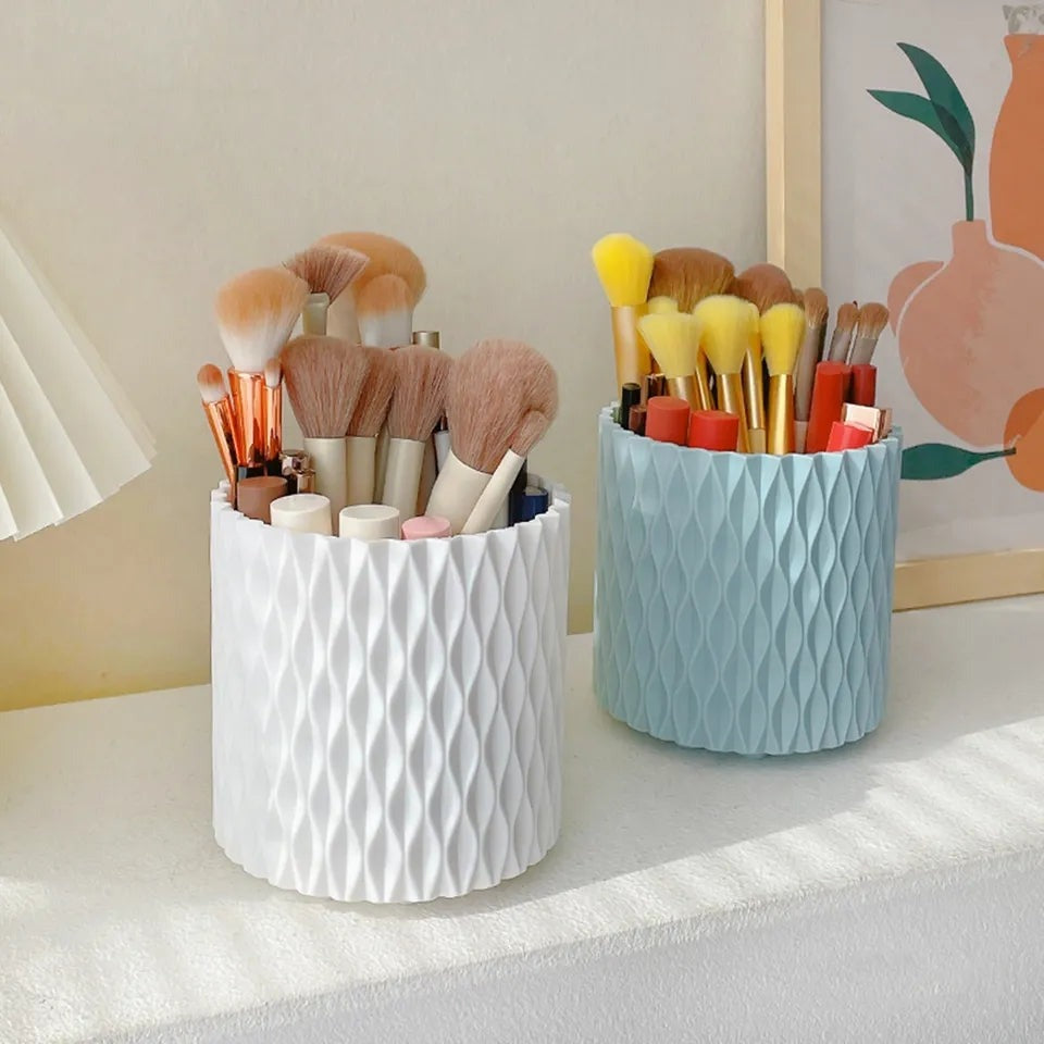 Rotating Make-Up Brushes Holder